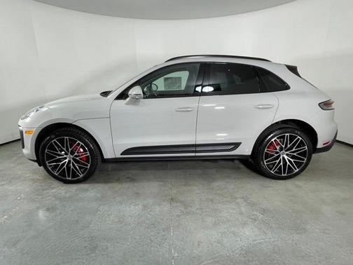 2026 Porsche Macan S