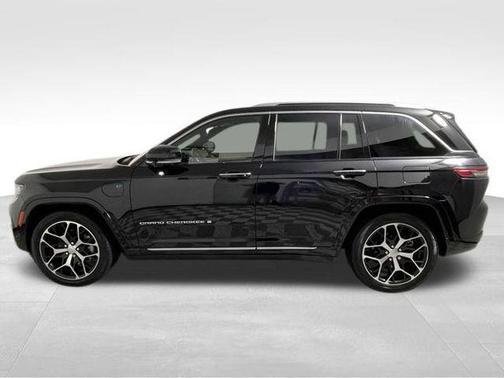 2023 Jeep Grand Cherokee 4xe Summit Reserve