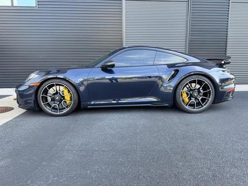 2022 Porsche 911 Turbo