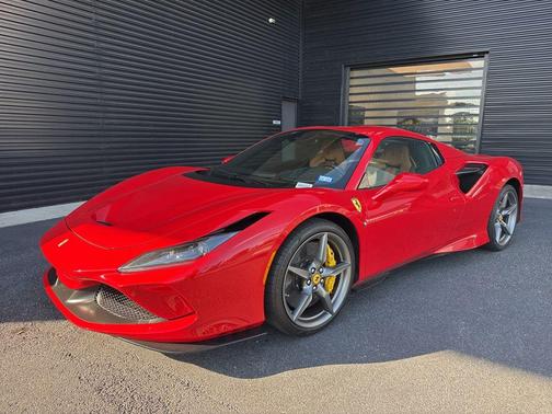 Rosso Corsa 2023 Ferrari F8 Spider Base