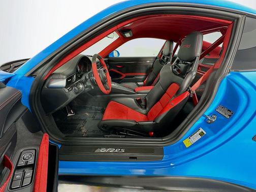 2018 Porsche 911 GT2 RS