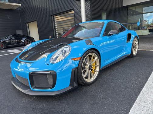 2018 Porsche 911 GT2 RS