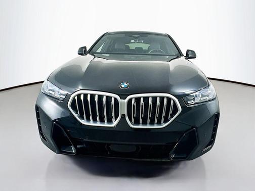 Black Sapphire Metallic 2024 BMW X6 xDrive40i