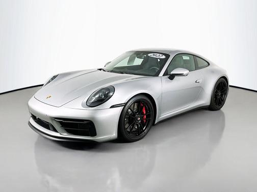 2022 Porsche 911 Carrera GTS