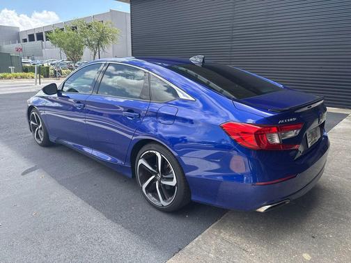 Still Night Pearl 2021 Honda Accord Sport 2.0T
