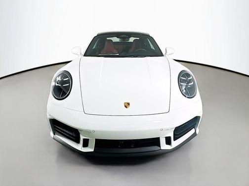 2026 Porsche 911 Carrera 4S