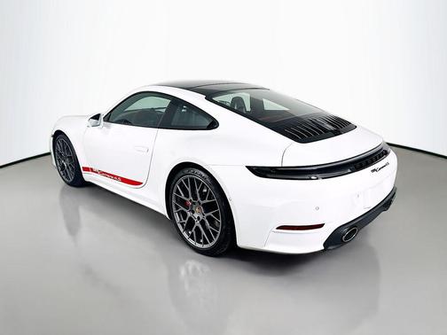 2026 Porsche 911 Carrera 4S