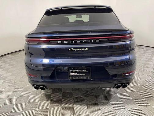 2025 Porsche Cayenne Cayenne S E-Hybrid