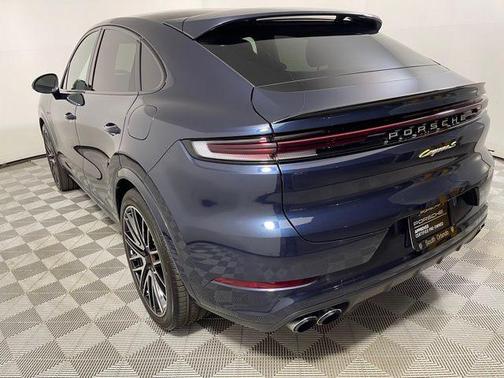 2025 Porsche Cayenne Cayenne S E-Hybrid