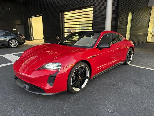 2020 Porsche Taycan Turbo S