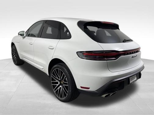 2025 Porsche Macan S