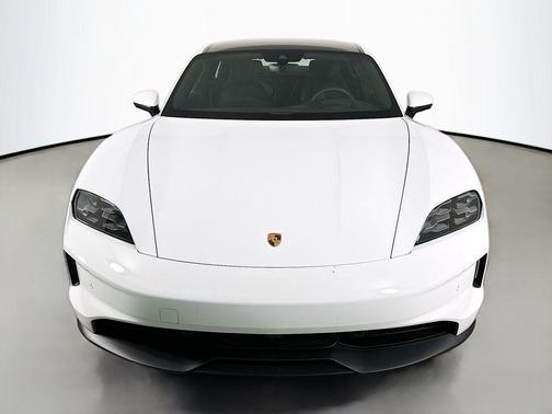 2025 Porsche Taycan 4S