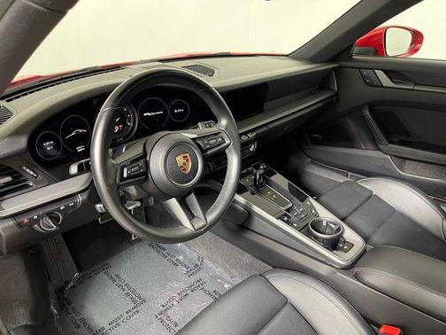 2024 Porsche 911 Carrera