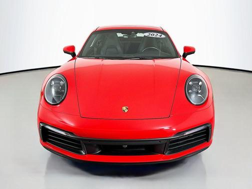 2024 Porsche 911 Carrera