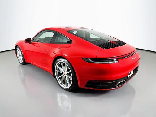 2024 Porsche 911 Carrera