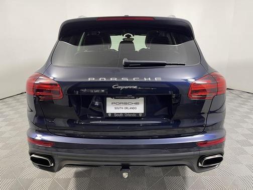2017 Porsche Cayenne Base
