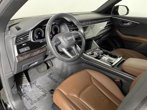 2021 Audi Q8 55 Premium Plus