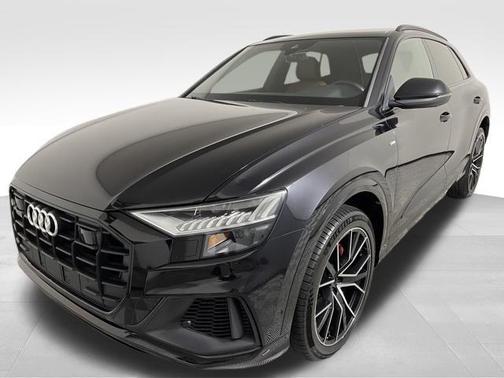 2021 Audi Q8 55 Premium Plus
