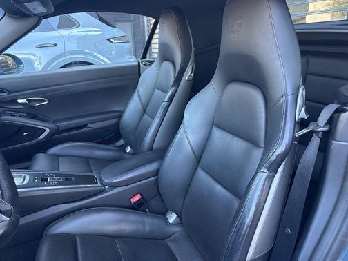 2017 Porsche 911 Carrera 4S Cabriolet