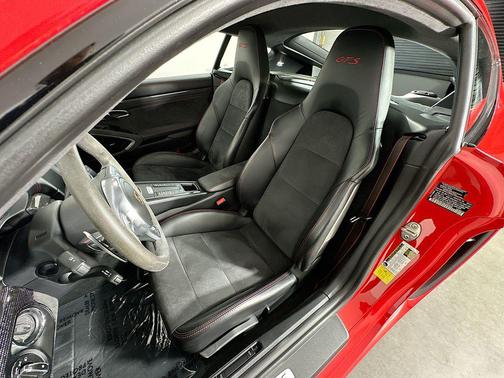 2016 Porsche Cayman GTS