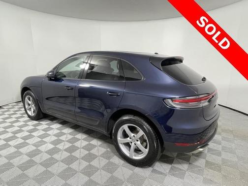 2021 Porsche Macan Base