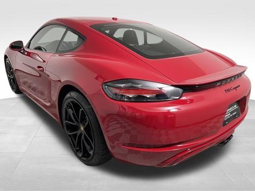2025 Porsche 718 Cayman Style Edition