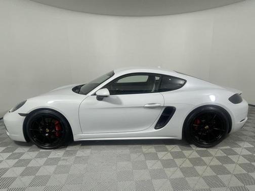 2023 Porsche 718 Cayman GTS 4.0