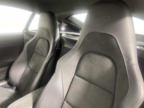 2023 Porsche 718 Cayman GTS 4.0