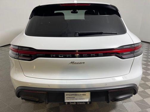 2023 Porsche Macan 