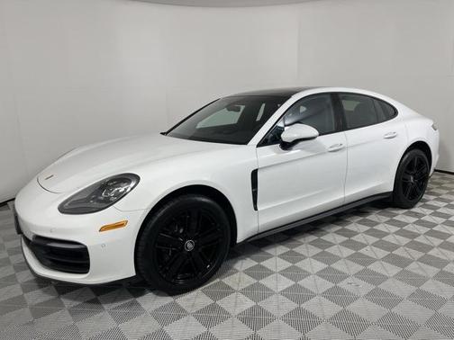 2021 Porsche Panamera 4