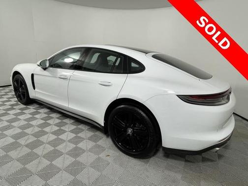 2021 Porsche Panamera 4
