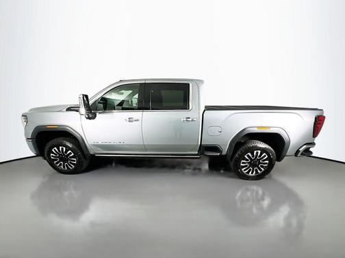 2025 GMC Sierra 3500 Denali