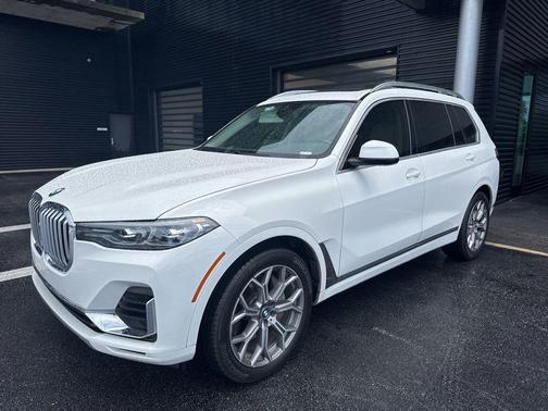 Alpine White 2020 BMW X7 xDrive40i