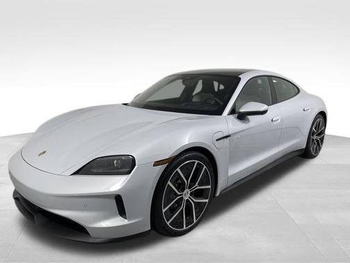 2025 Porsche Taycan 4