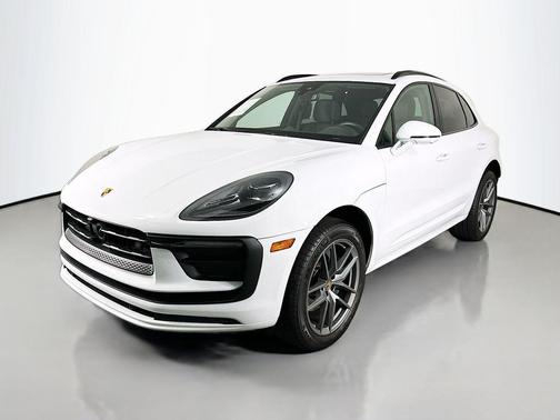 2025 Porsche Macan 
