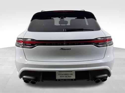 2025 Porsche Macan