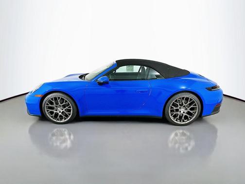 2025 Porsche 911 Carrera