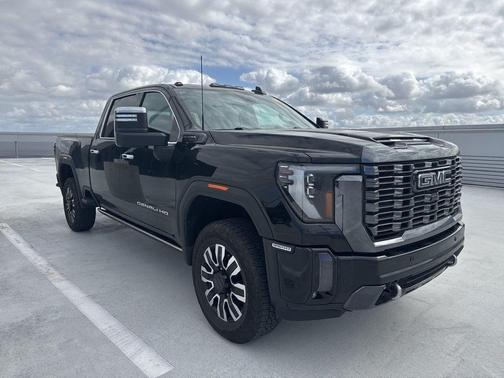 2024 GMC Sierra 3500 Denali