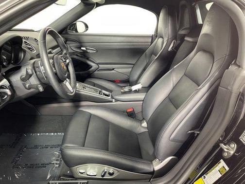 2023 Porsche 718 Boxster T