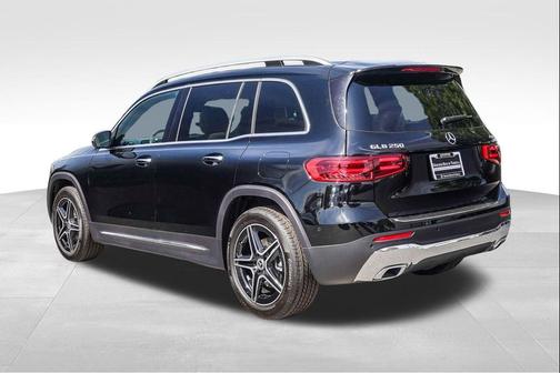 Black 2026 Mercedes-Benz GLB 250 4MATIC