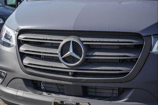 Graphite 2026 Mercedes-Benz Sprinter 2500 Standard Roof