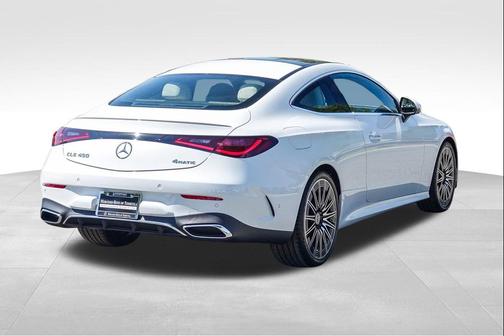 Moonlight White 2026 Mercedes-Benz CLE 450 4MATIC