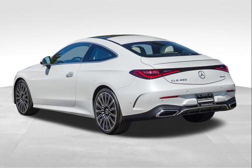 Moonlight White 2026 Mercedes-Benz CLE 450 4MATIC