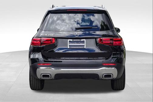 Black 2026 Mercedes-Benz GLB 250 Base