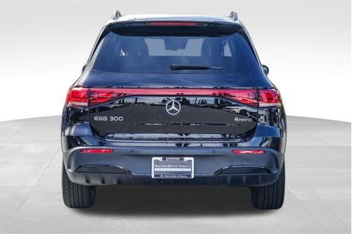 2023 Mercedes-Benz EQB 300 4MATIC
