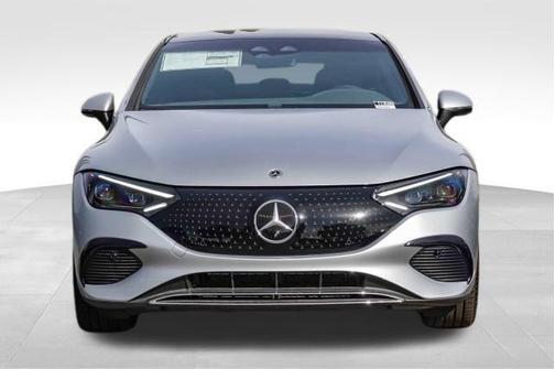 Cirrus Silver Metallic 2024 Mercedes-Benz EQE 500 4MATIC