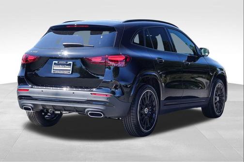 Black 2026 Mercedes-Benz GLA 250 4MATIC