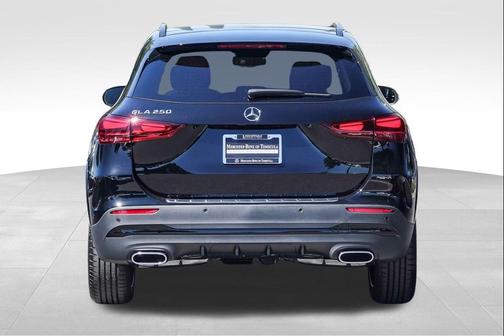 Black 2026 Mercedes-Benz GLA 250 4MATIC