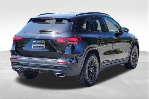 Black 2026 Mercedes-Benz GLA 250 4MATIC