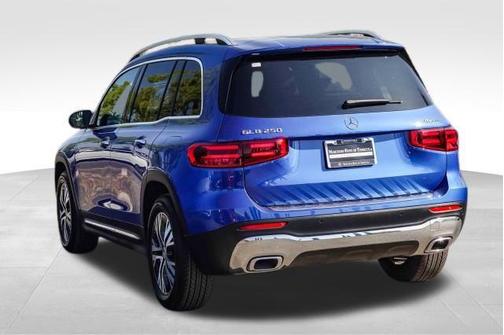 2024 Mercedes-Benz GLB 250 4MATIC